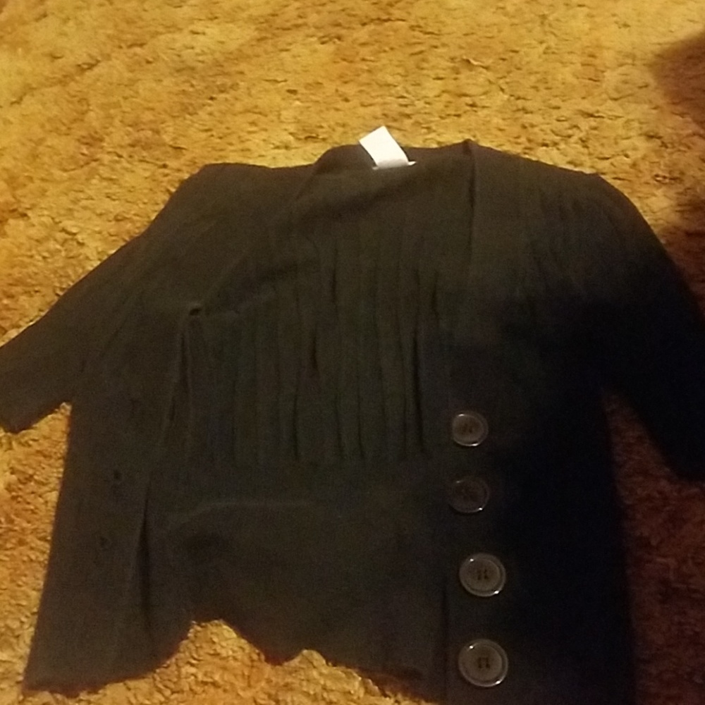 Black shoulder coverup